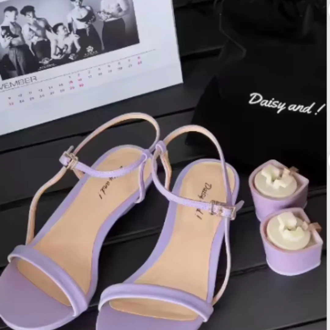 Women Can Replace Flat Shoes With Flat Shoes By Removing The Heel - Image 3