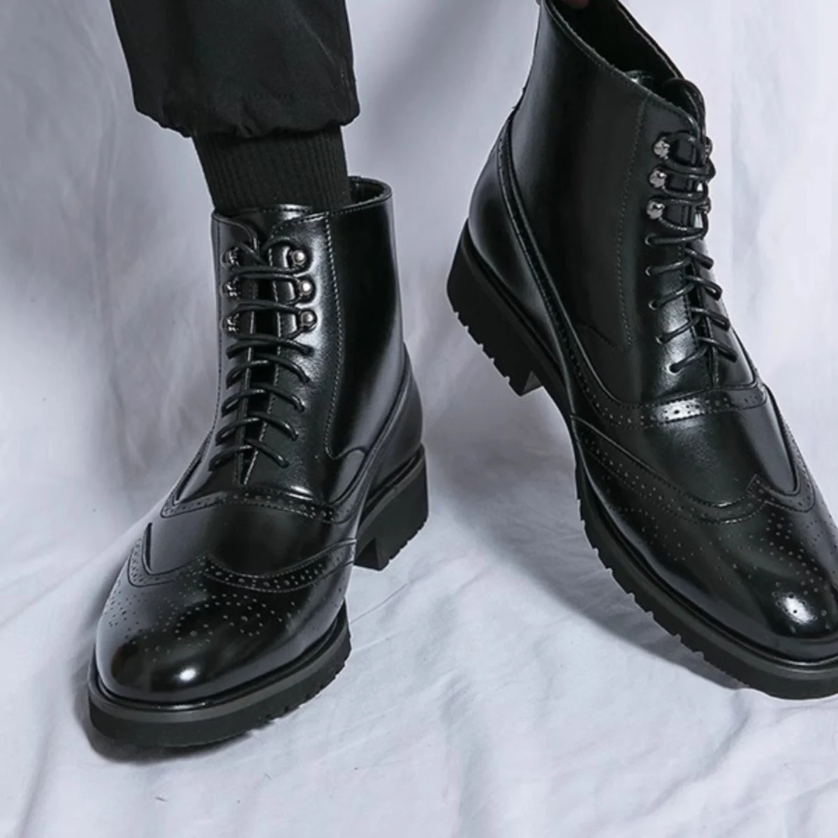 Mens Fashion Thick Sole Mid Top Work Shoes - Image 4