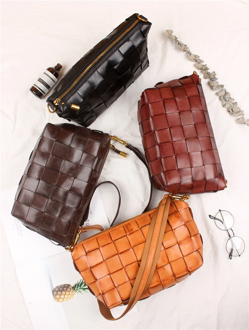 Vintage Handwoven Shoulder Bag With Vegetable Tanned Top Layer Cowhide - Image 5