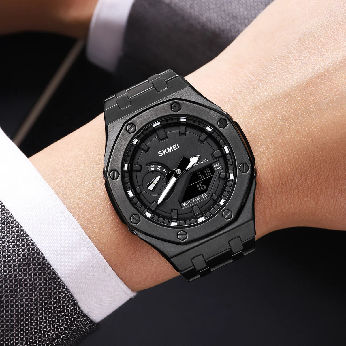 Men's Creative Multifunction Dual-Display Business Electronic Watch - Image 7