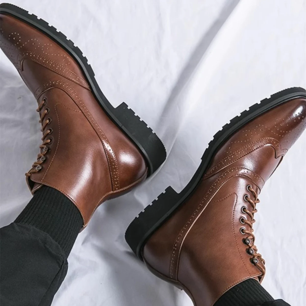 Mens Fashion Thick Sole Mid Top Work Shoes - Image 5