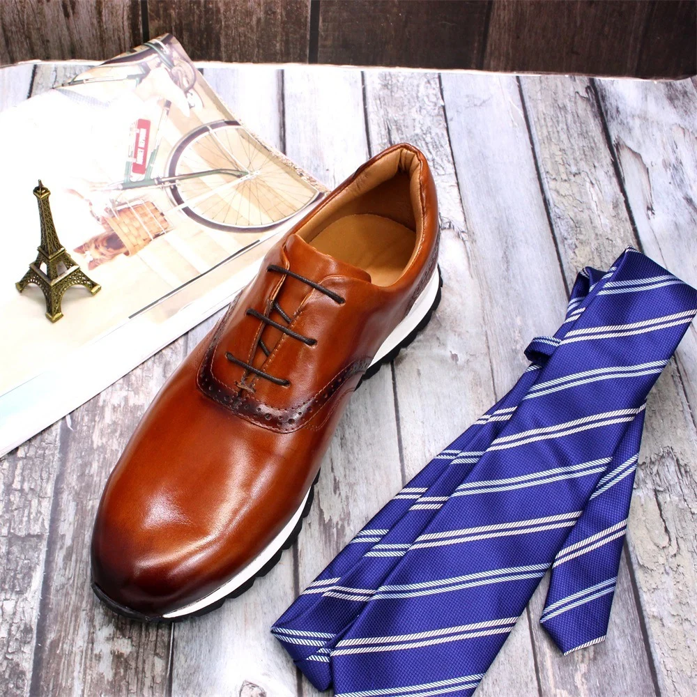 Breathable And Non Slip Leather Men Shoes - Image 5