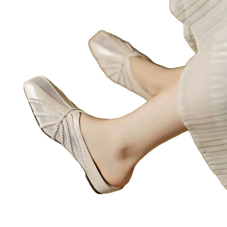 Fashionable Breathable Closed-toe Half-slipper For Women - Image 3