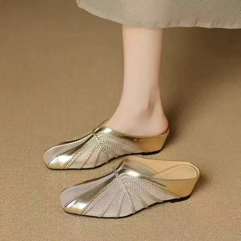 Fashionable Breathable Closed-toe Half-slipper For Women