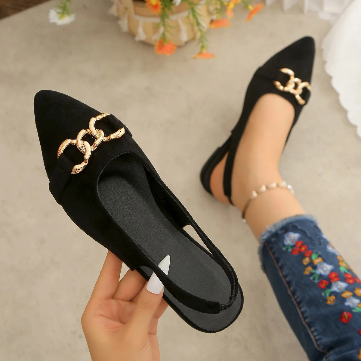 Cross-border Flat-heeled Vintage Closed-toe Sandals Open-back Suede Strappy Sandals With Horsebit Buckles - Image 8
