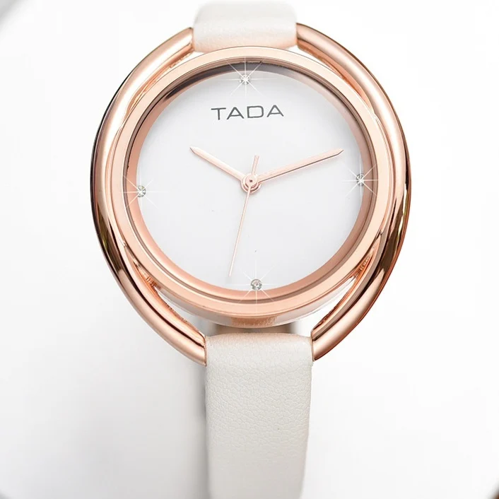Stylish, Water-resistant Casual Quartz Watch For Women