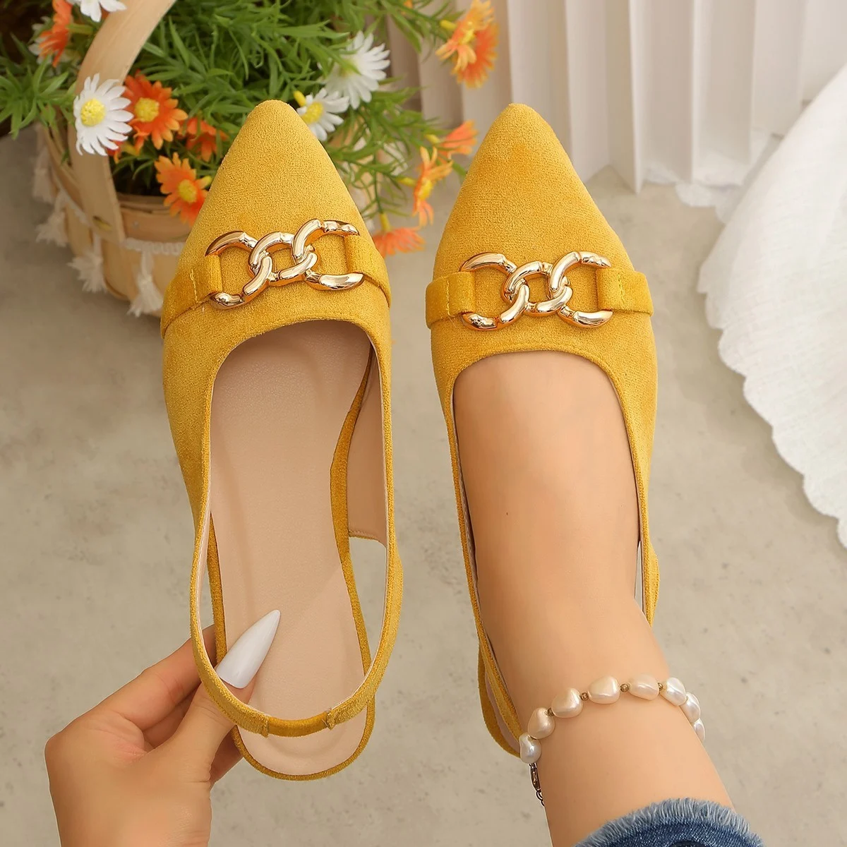 Cross-border Flat-heeled Vintage Closed-toe Sandals Open-back Suede Strappy Sandals With Horsebit Buckles - Image 4