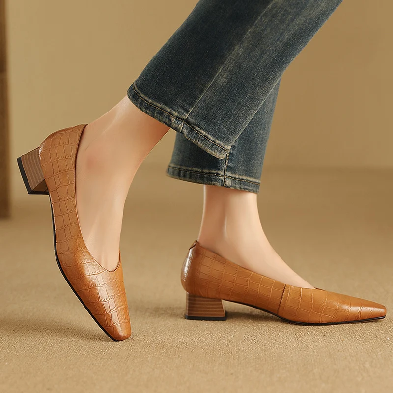 Pointed Toe Thick Low Heel Shoes Women - Image 2