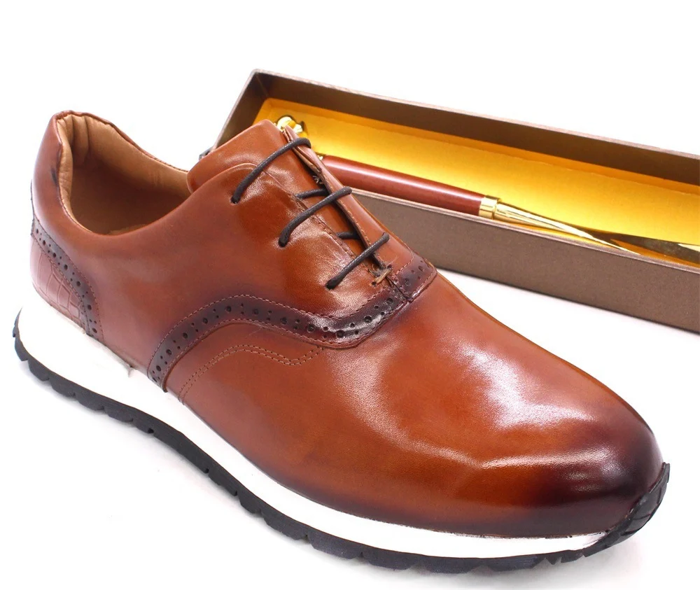 Breathable And Non Slip Leather Men Shoes - Image 4