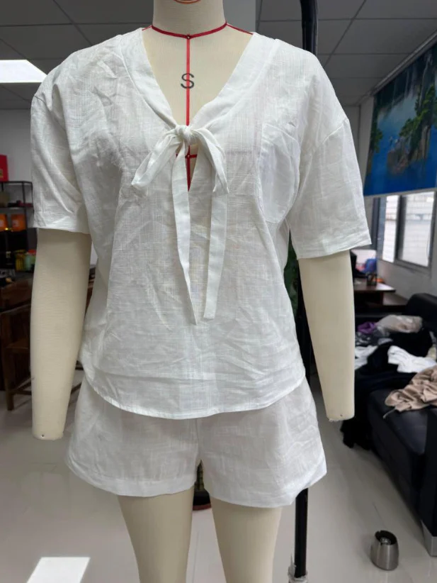 Summer New Solid Color Casual Cardigan Lace-up Short-sleeve Shirt Loose Shorts Set For Women - Image 6