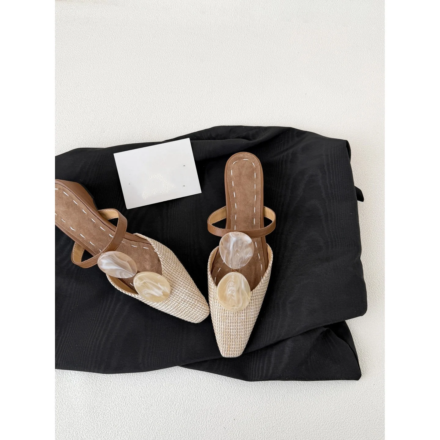 Daoguang Holiday Amber Buckle Woven Breathable Mules For Women, French One-Strap Closed Toe Summer Slide Sandals - Image 9