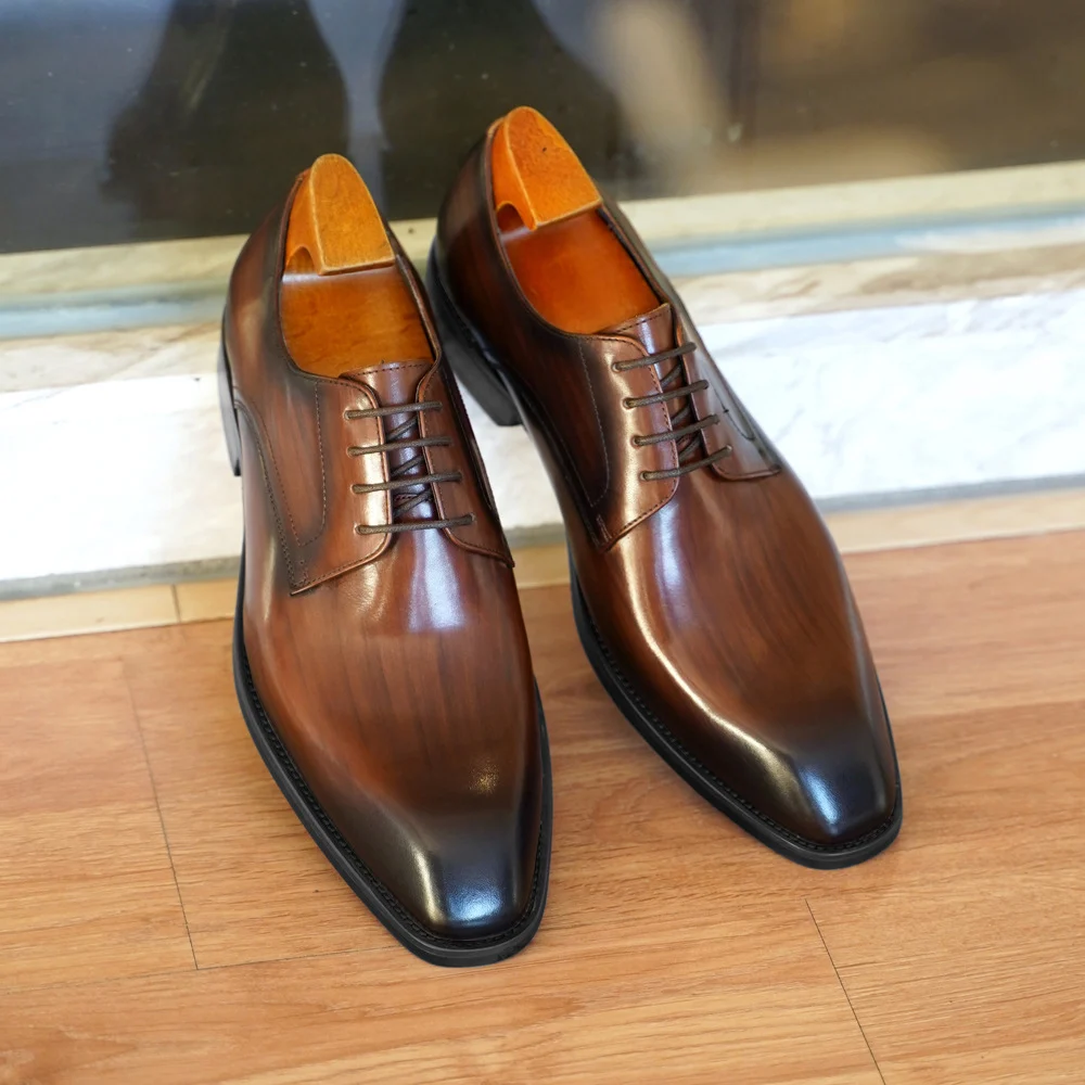 Men's Fashion Distressed Square-Toe Leather Shoes With Wood Grain Pattern