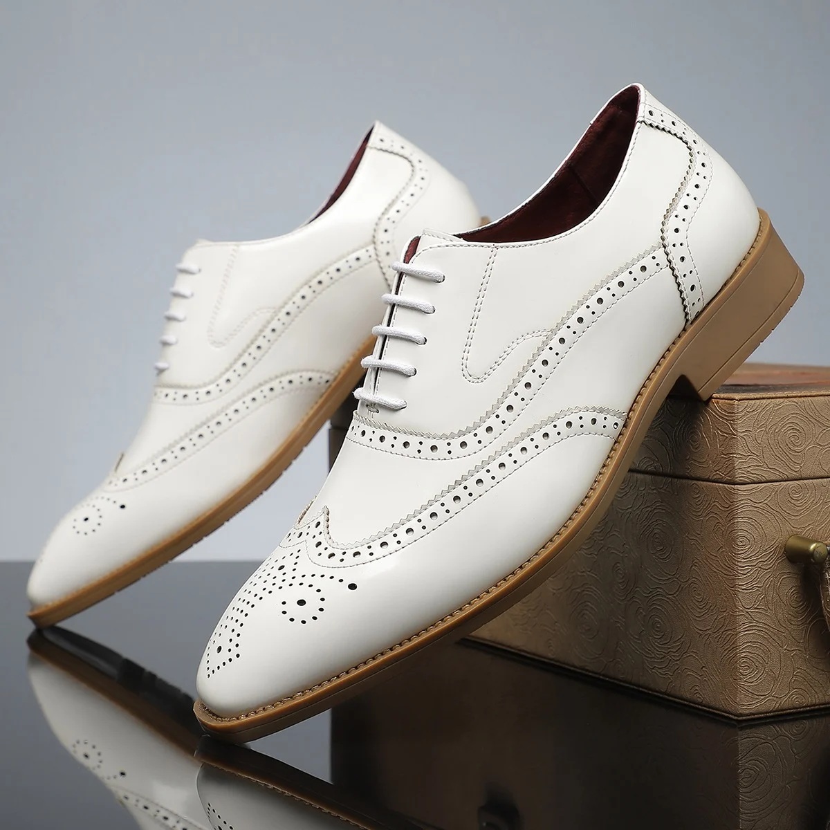 Men's British-style Business Formal Pointed-toe Lace-up Casual Shoes - Image 2